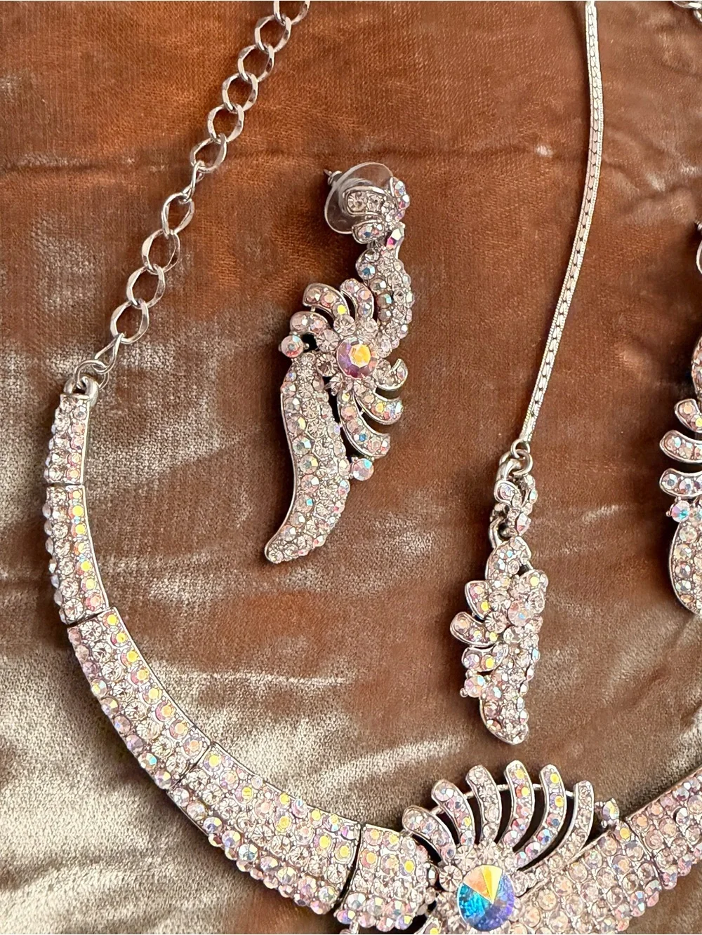 N/A elegant silver